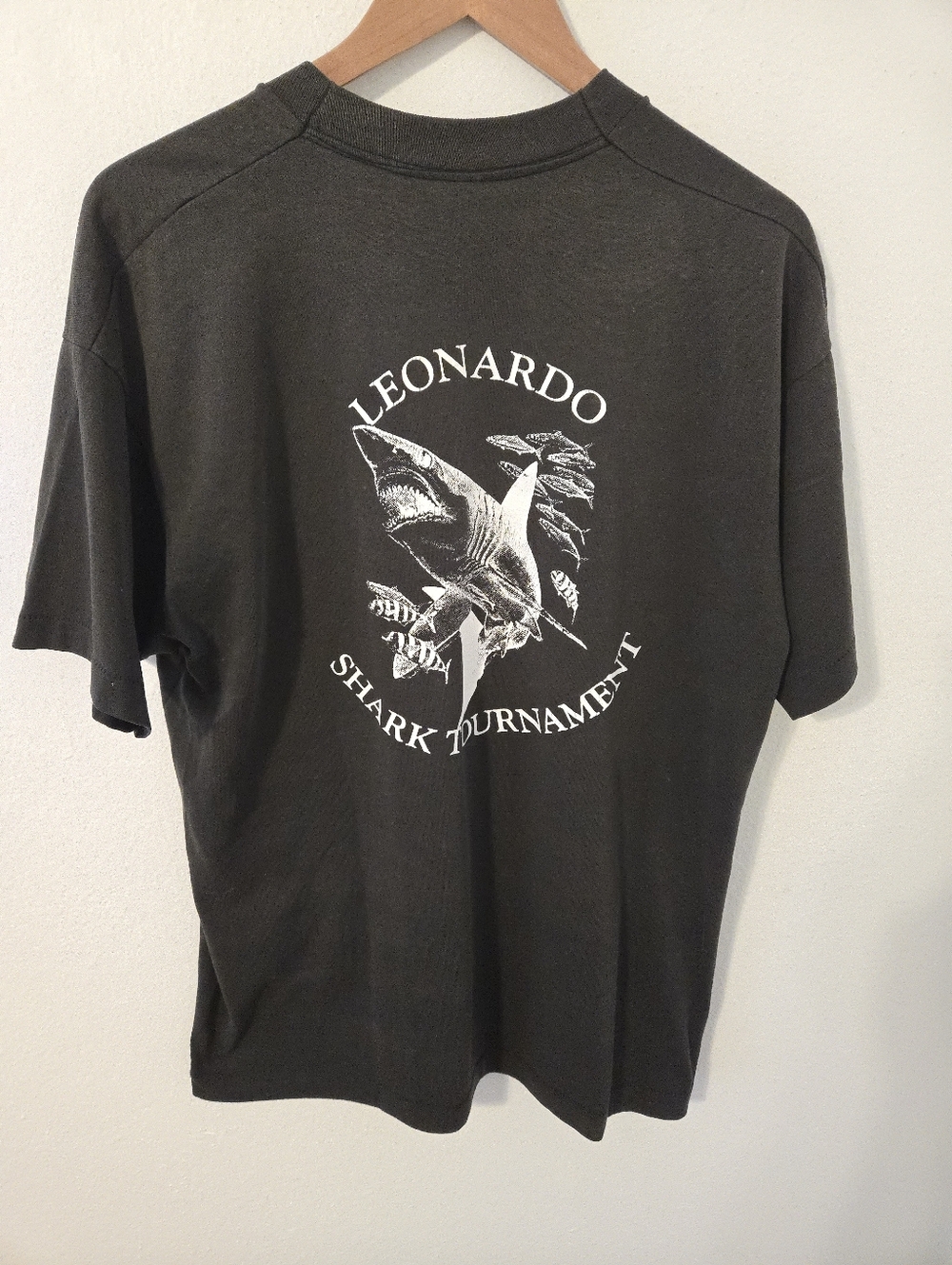 Vintage Shark Shirt Mens XL Black Single Stitch Leonardo Tournament Fishing Fade